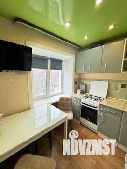 1-к квартира, посуточно, 33м2, 5/5 этаж