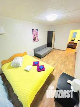 1-к квартира, посуточно, 33м2, 9/9 этаж