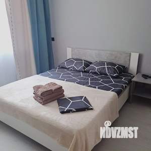 1-к квартира, посуточно, 37м2, 1/1 этаж