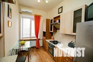 2-к квартира, посуточно, 65м2, 2/6 этаж