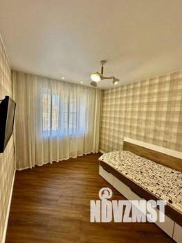 3-к квартира, посуточно, 65м2, 1/1 этаж