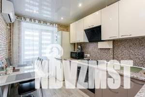 3-к квартира, посуточно, 54м2, 1/9 этаж