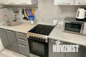 1-к квартира, посуточно, 32м2, 4/9 этаж