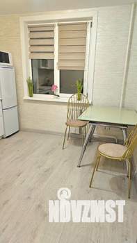 1-к квартира, посуточно, 33м2, 7/10 этаж