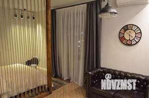 1-к квартира, посуточно, 45м2, 5/5 этаж