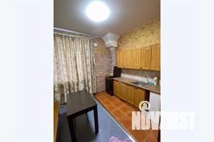 1-к квартира, посуточно, 30м2, 1/2 этаж