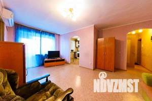 2-к квартира, посуточно, 45м2, 4/5 этаж