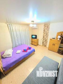 1-к квартира, посуточно, 33м2, 1/9 этаж