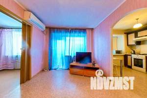 2-к квартира, посуточно, 45м2, 4/5 этаж