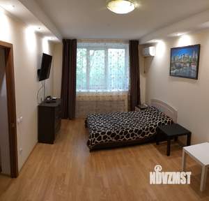 1-к квартира, посуточно, 32м2, 1/4 этаж