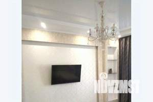 1-к квартира, посуточно, 38м2, 15/22 этаж