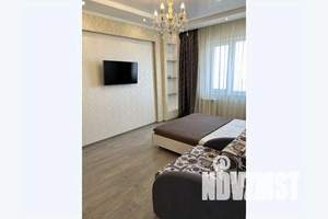 1-к квартира, посуточно, 38м2, 15/22 этаж