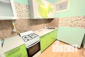 1-к квартира, посуточно, 33м2, 4/10 этаж