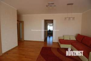 3-к квартира, на длительный срок, 110м2, 4/5 этаж