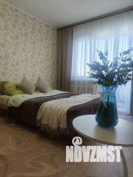 1-к квартира, посуточно, 34м2, 8/10 этаж