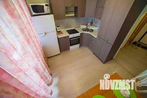 1-к квартира, посуточно, 39м2, 1/1 этаж