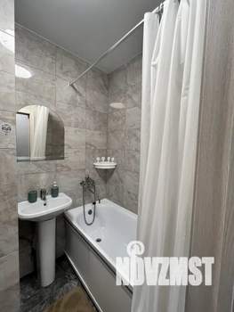 Студия квартира, посуточно, 22м2, 1/10 этаж