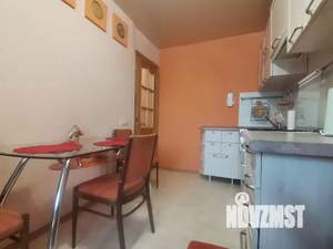 Студия квартира, посуточно, 35м2, 5/9 этаж
