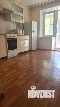 1-к квартира, посуточно, 42м2, 3/10 этаж
