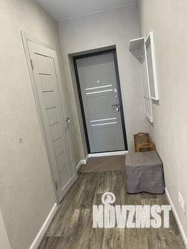 Студия квартира, посуточно, 28м2, 4/9 этаж