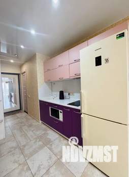 Студия квартира, посуточно, 30м2, 11/18 этаж