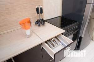 2-к квартира, посуточно, 41м2, 6/25 этаж