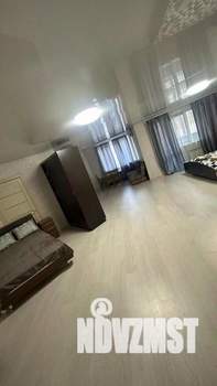 1-к квартира, посуточно, 60м2, 1/1 этаж