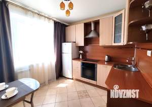 1-к квартира, посуточно, 33м2, 3/10 этаж