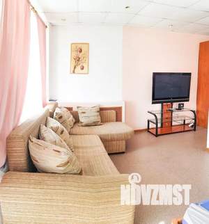 2-к квартира, посуточно, 45м2, 1/12 этаж