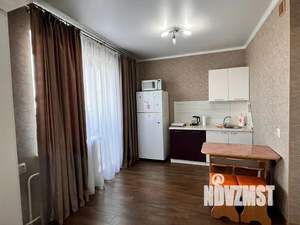 1-к квартира, посуточно, 40м2, 19/19 этаж