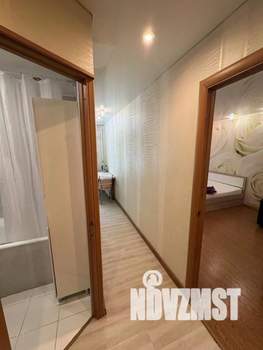 1-к квартира, посуточно, 54м2, 1/1 этаж