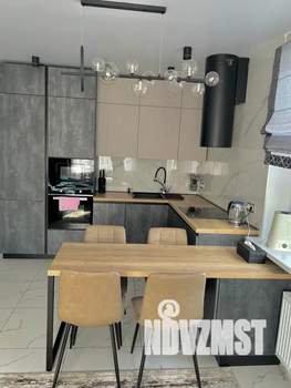 2-к квартира, посуточно, 47м2, 5/25 этаж