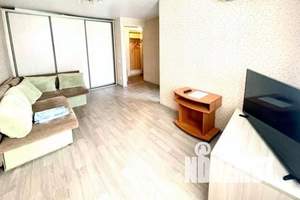 2-к квартира, посуточно, 45м2, 4/5 этаж