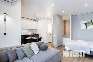 Студия квартира, посуточно, 34м2, 1/25 этаж