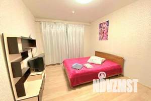 1-к квартира, посуточно, 38м2, 8/10 этаж