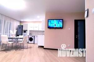 2-к квартира, посуточно, 65м2, 10/18 этаж