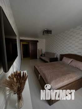 1-к квартира, посуточно, 34м2, 3/25 этаж