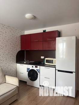 Студия квартира, посуточно, 30м2, 1/10 этаж