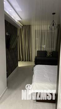 1-к квартира, посуточно, 42м2, 17/24 этаж