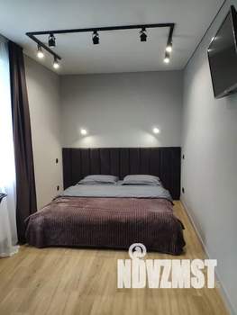 2-к квартира, посуточно, 40м2, 5/5 этаж