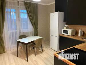 1-к квартира, посуточно, 42м2, 2/20 этаж
