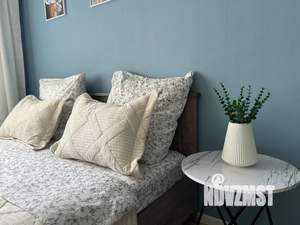 Студия квартира, посуточно, 25м2, 1/9 этаж