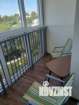 Студия квартира, посуточно, 25м2, 10/25 этаж