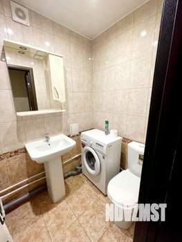 1-к квартира, посуточно, 33м2, 5/10 этаж