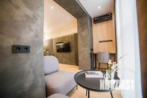 Студия квартира, посуточно, 28м2, 10/21 этаж