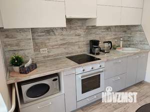 1-к квартира, посуточно, 37м2, 3/10 этаж