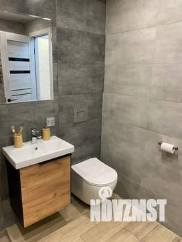 Студия квартира, посуточно, 31м2, 1/9 этаж