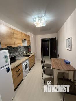 1-к квартира, посуточно, 34м2, 3/25 этаж