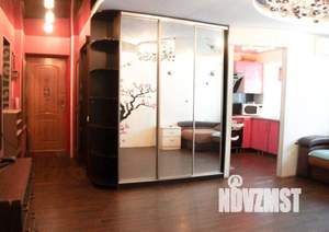 2-к квартира, посуточно, 52м2, 1/1 этаж