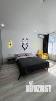 Студия квартира, посуточно, 40м2, 9/20 этаж